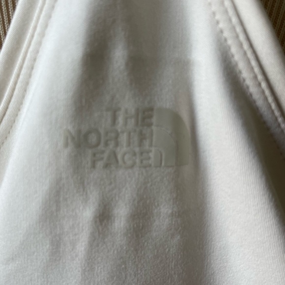THE NORTH FACE Dune Sky Performance Tank Moisture Wicking Off White NWOT Medium - Picture 7 of 12